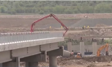 Şərqi Zəngəzurla Naxçıvanı birləşdirən körpüdən son görüntülər - VİDEO