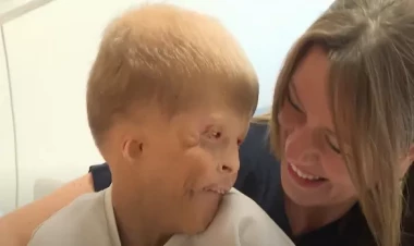 Türkiyədə ukraynalı uşağa öz toxumalarından qulaq hazırlanacaq