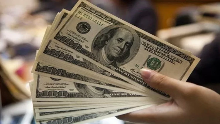 106 milyard dollar sərvəti var - 1 faizini övladlarına verəcək - FOTO