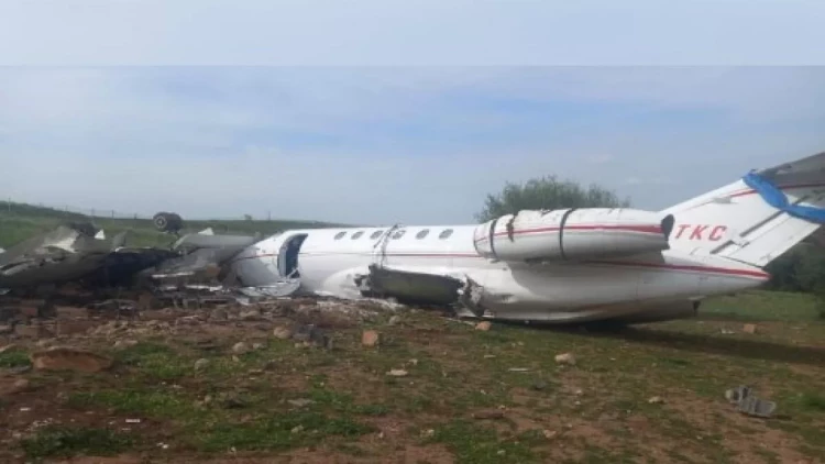 Təyyarə hava limanında qəzaya uğradı - xəsarət alanlar var - FOTO