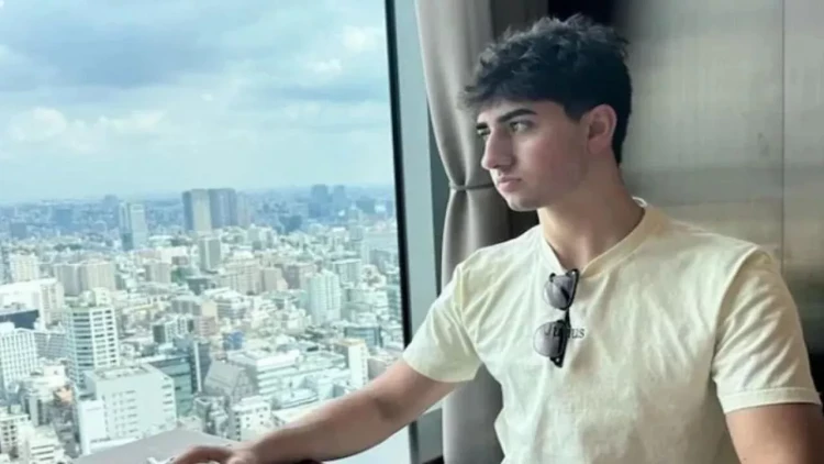 18 yaşlı milyonçunu məşhur universitetlər rədd edir