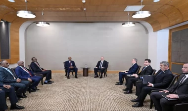 İlham Əliyev Antalyada Sudanın Suveren Keçid Şurasının Sədri ilə görüşüb - VİDEO - FOTO