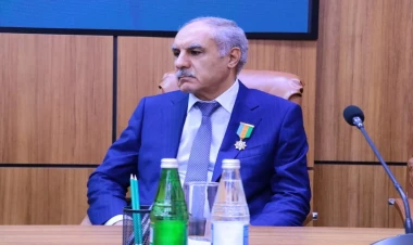 Xanlar Vəliyev Konstitusiya Məhkəməsinin hakimi təyin edilib