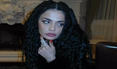 Azərbaycanlı müğənni reklama 100.000 Azn-ə ÇƏKİLİR