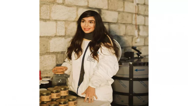 Leyla Əliyeva və Arzu Əliyeva Qəbələdə “Gənc arıçı” layihəsinin iştirakçıları ilə görüşüblər - FOTO