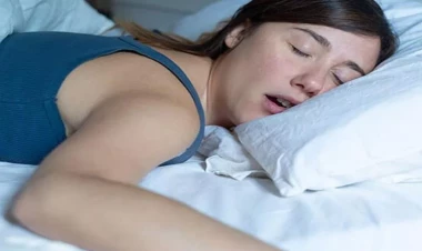 Xoruldayan insanların NƏZƏRİNƏ: Yuxuda nəfəsiniz dayana bilər