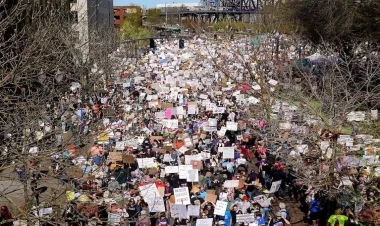 ABŞ-də Trampa qarşı kütləvi etiraz