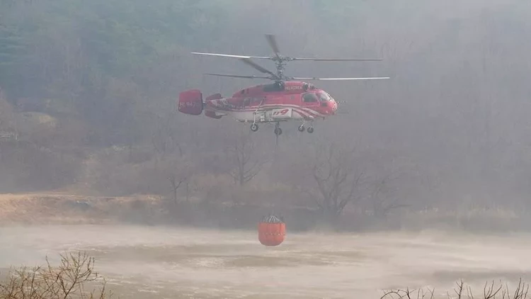 Cənubi Koreyada helikopter qəzaya uğradı