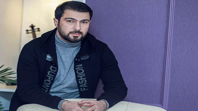 Namiq 12 il üzünə həsrət qaldığı aktrisa ilə belə görüşdü - VİDEO