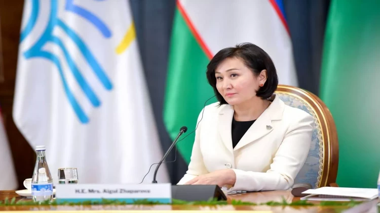 Ayqul Japarova Birinci vitse-prezident Mehriban Əliyevanı Ramazan bayramı münasibətilə təbrik edib