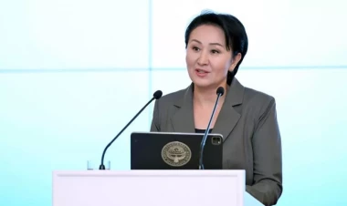 Qırğızıstanın Birinci xanımı Mehriban Əliyevanı Novruz bayramı münasibətilə təbrik edib