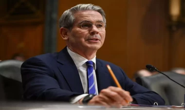 Kürsüyə çıxıb dünyanı təhdid etdi - Gərginlik olacaq