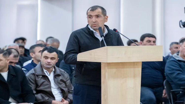 Vardanyanın məhkəməsində zərərçəkmiş şəxslərin ifadəsi: Meyitləri çıxaranda yaralandım - FOTO