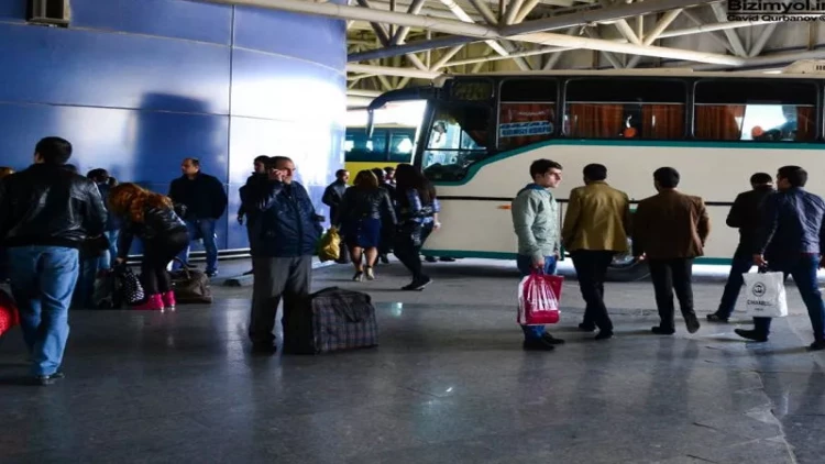 Bayram günlərində paytaxtdan bölgələrə 130 000-ə yaxın sərnişin daşınıb