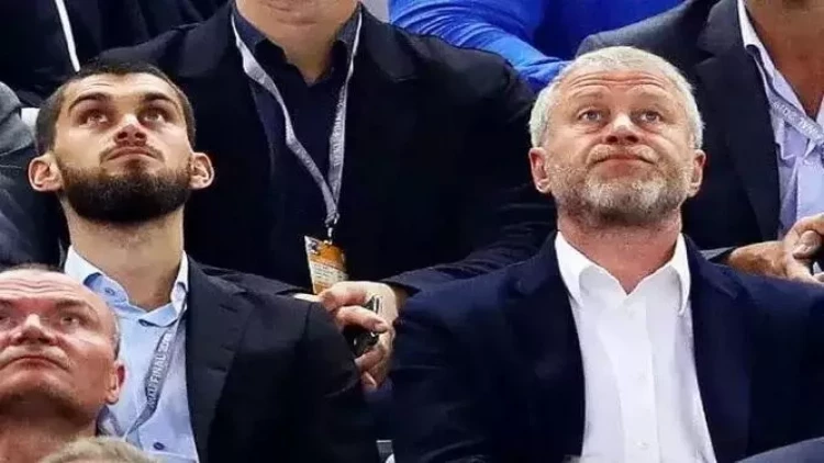 Milyarderin oğlu boşandı - FOTO