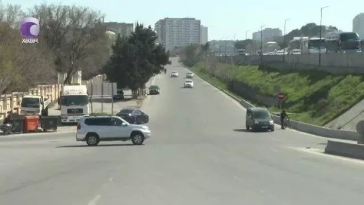 Bu yolayrıcında sürücülər üçün təhlükə var - VİDEO