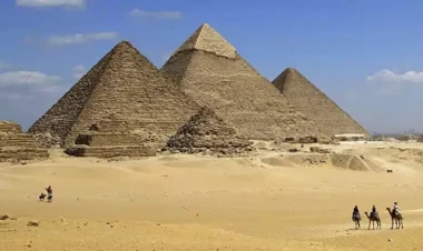 Misirdə naməlum fironun böyük qəbri aşkar olunub