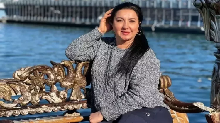 “Bayağı müğənnilərin sayını çoxaldan zövqsüz varlılardır”