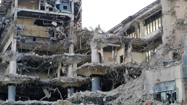 Bu ölkədə fövqaladə vəziyyət elan edildi - Uçuşlar dayandırıldı - VİDEO