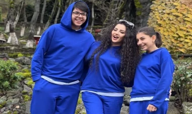 Xəyalə övladları ilə belə dincəlir - FOTO