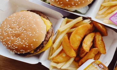 Yağlı qidalar niyə xoşumuza gəlir? - Həkim səbəbini açıqladı