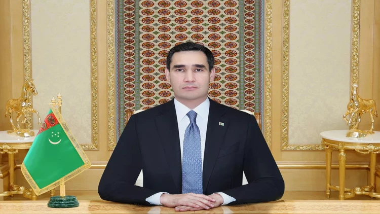 Sərdar Berdiməhəmmədov İlham Əliyevi təbrik edib