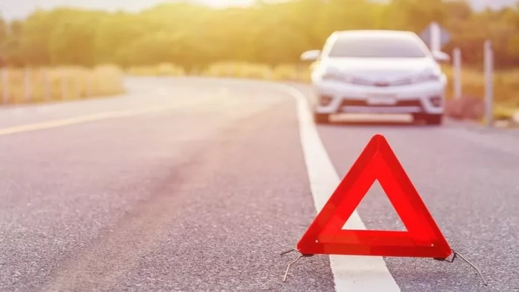 Bakı-Qazax yolunda yük maşını aşdı