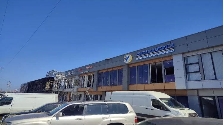 Azərbaycanlı iş adamının ticarət mərkəzi darmadağın oldu - FOTO