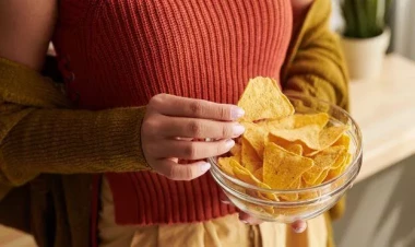 Qonşu ölkədə çipslərin satışı qadağan olunur?