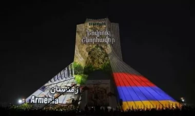 Novruzda İranın simvolunda erməni bayrağı