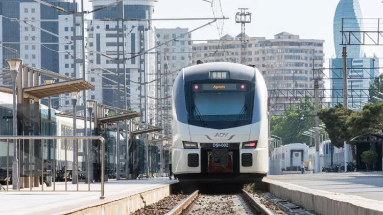 Qatarların sürətinə dair məhdudiyyətlər müəyyənləşdi