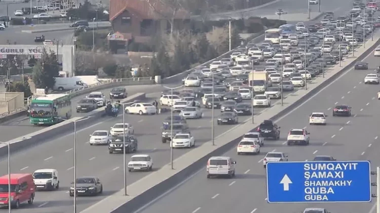 Bakı-Sumqayıt yolundakı ağır qəzanın VİDEOSU