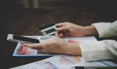 Kredit götürənlərin nəzərinə! - Pulu ödəsəniz belə bank buna görə sizi cərimələyə bilər