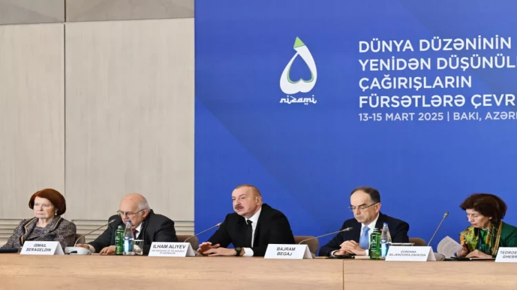 Prezident Forumda erməni diasporunu dəstəkləyən korrupsiyaya uğramış siyasətçilərdən danışıb