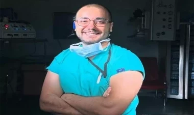 Həkimini bıçaqladı - 