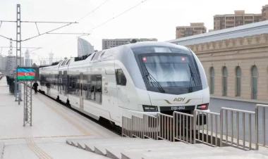 Bakı-Sumqayıt qatarlarında gecikmənin səbəbi BİLİNDİ