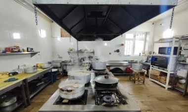 Daha bir restoranda nöqsanlar aşkarlandı - FOTOlar