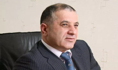 Nadir İsmayılovun Britaniyadakı 5 milyonluq hesabına həbs qoyuldu