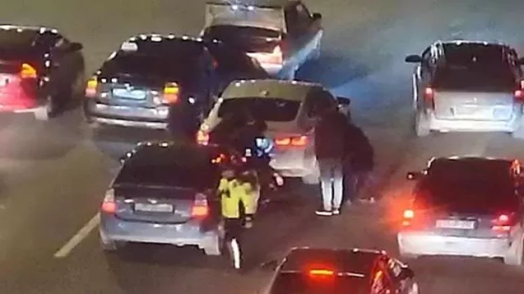 Xırdalan istiqamətindəki sıxlığın səbəbi açıqlandı - VİDEO