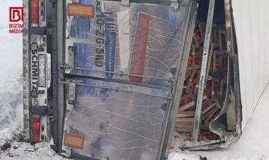 Rusiyada azərbaycanlıya məxsus TIR AŞDI – Ölənlər var - FOTO