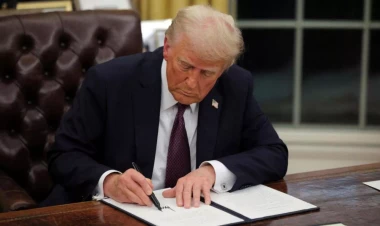 Amerikalılar ölkədən qaçır - Britaniyaya müraciət rekord həddə çatdı