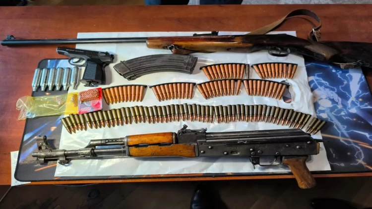 Bakıda polis əməliyyatı - Silah-sursat aşkarlandı