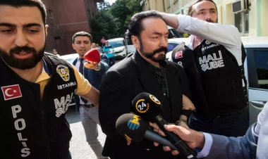 Adnan Oktar bəraət aldı
