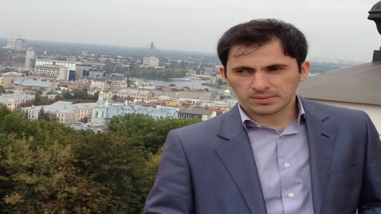 Yazıçı Müşfiq Xanın oğlu tapıldı - yenilənib - FOTO