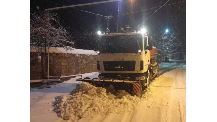 Bu rayonda güclü qar fəsadlara səbəb oldu - FOTOlar
