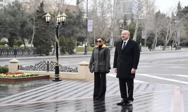 İlham Əliyev və Mehriban Əliyeva Xocalı soyqırımı abidəsini ziyarət ediblər - VİDEO - FOTO