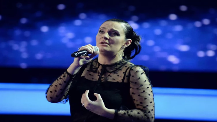 Müğənninin konsertində faciə - Fanatı öldü