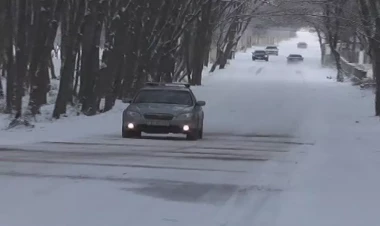 Buzlu yolda qəzaya görə zərəri kim qarşılayır? - VİDEO