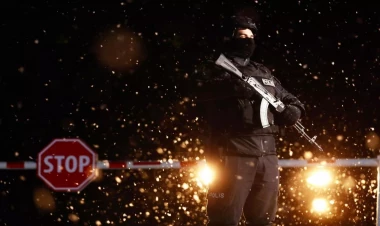 Polis gücləndirilmiş iş rejimində - FOTO