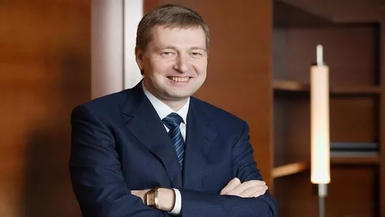 Putin məşhur milyarderi ABŞ-la danışıqlara DAXİL ETDİ